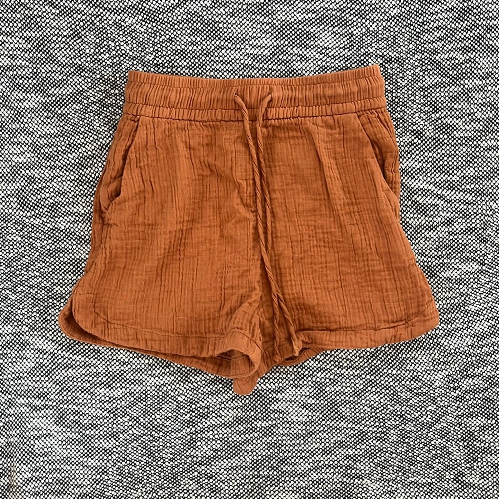 H&M rusty orange shorts